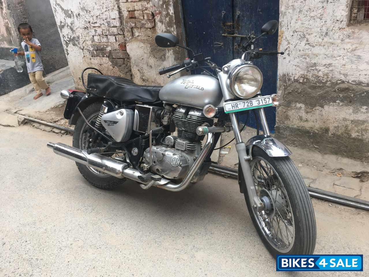 Silver Royal Enfield Bullet Electra Twinspark