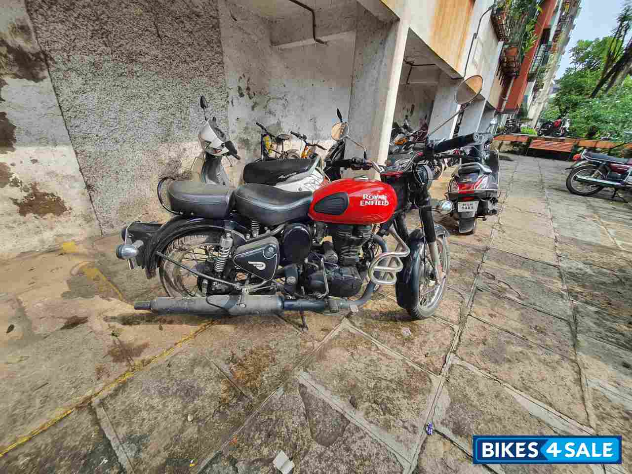 Royal Enfield Classic 350