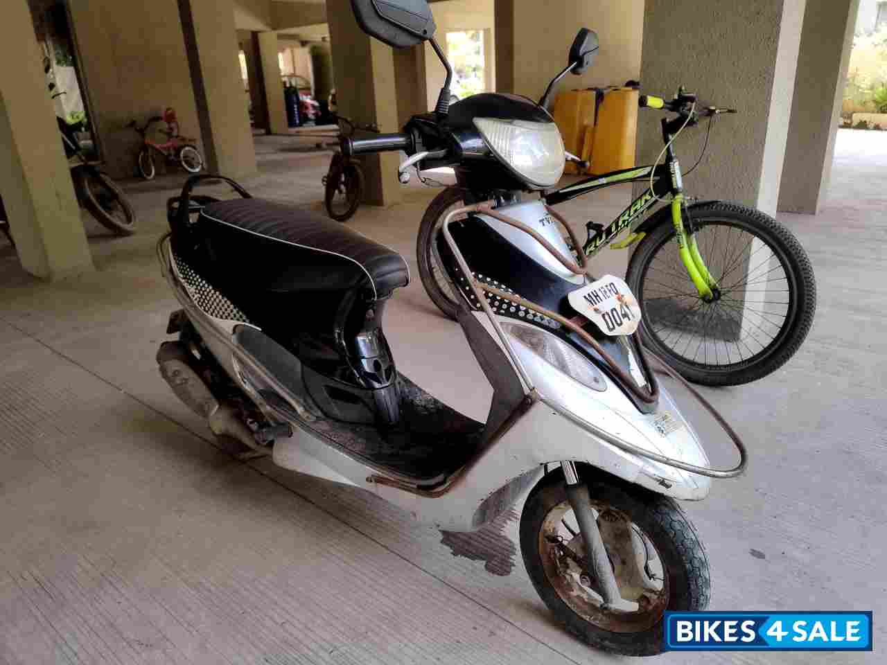 Black TVS Scooty Pep Plus