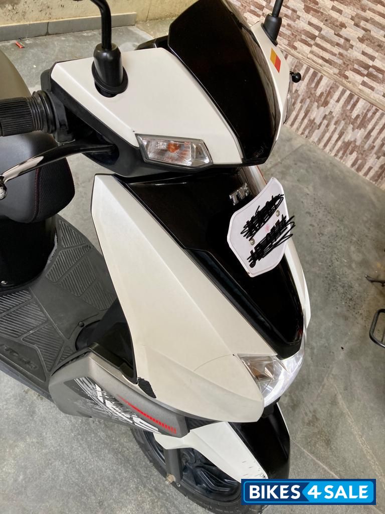 White TVS NTORQ 125