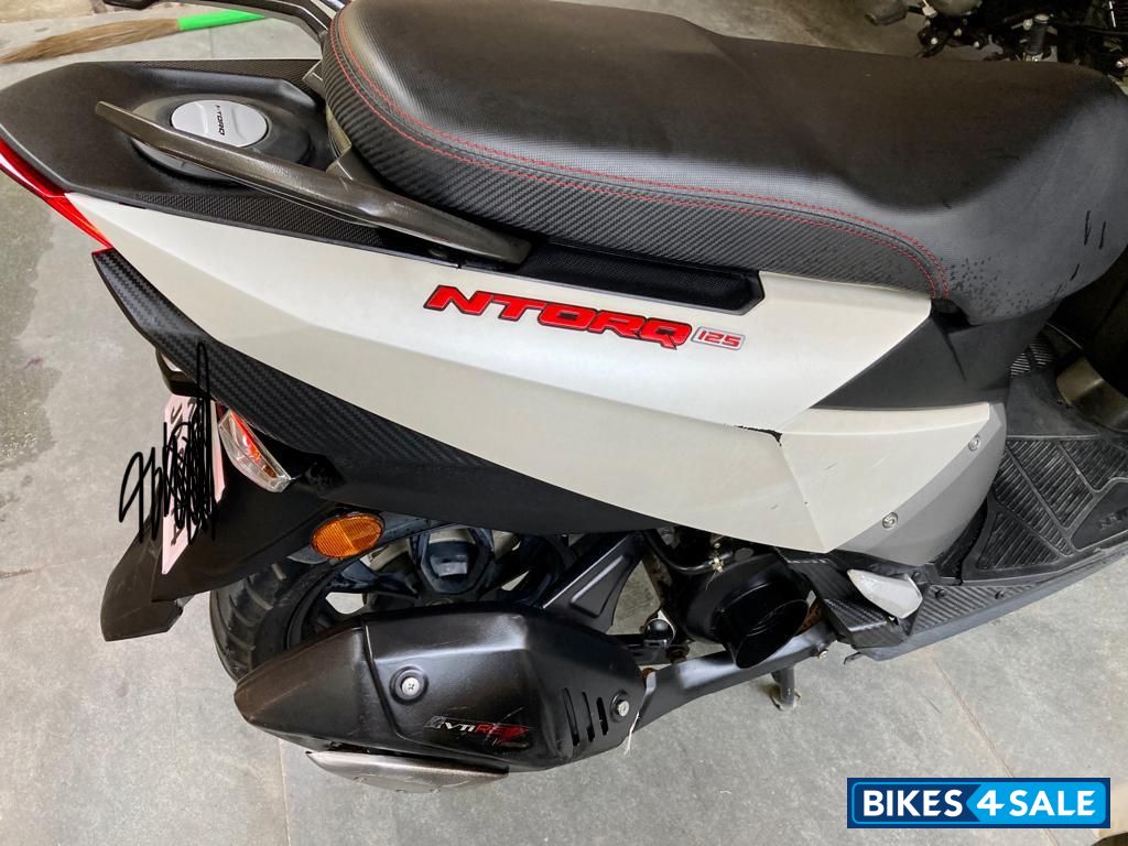 White TVS NTORQ 125