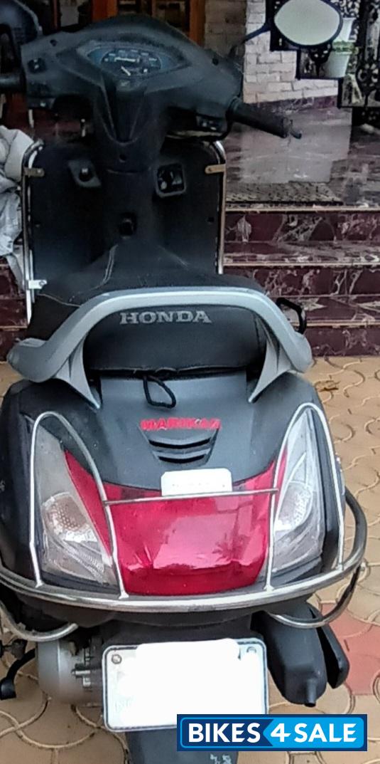 Grey Honda Activa 5G