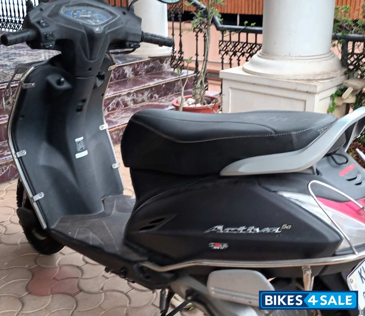 Grey Honda Activa 5G
