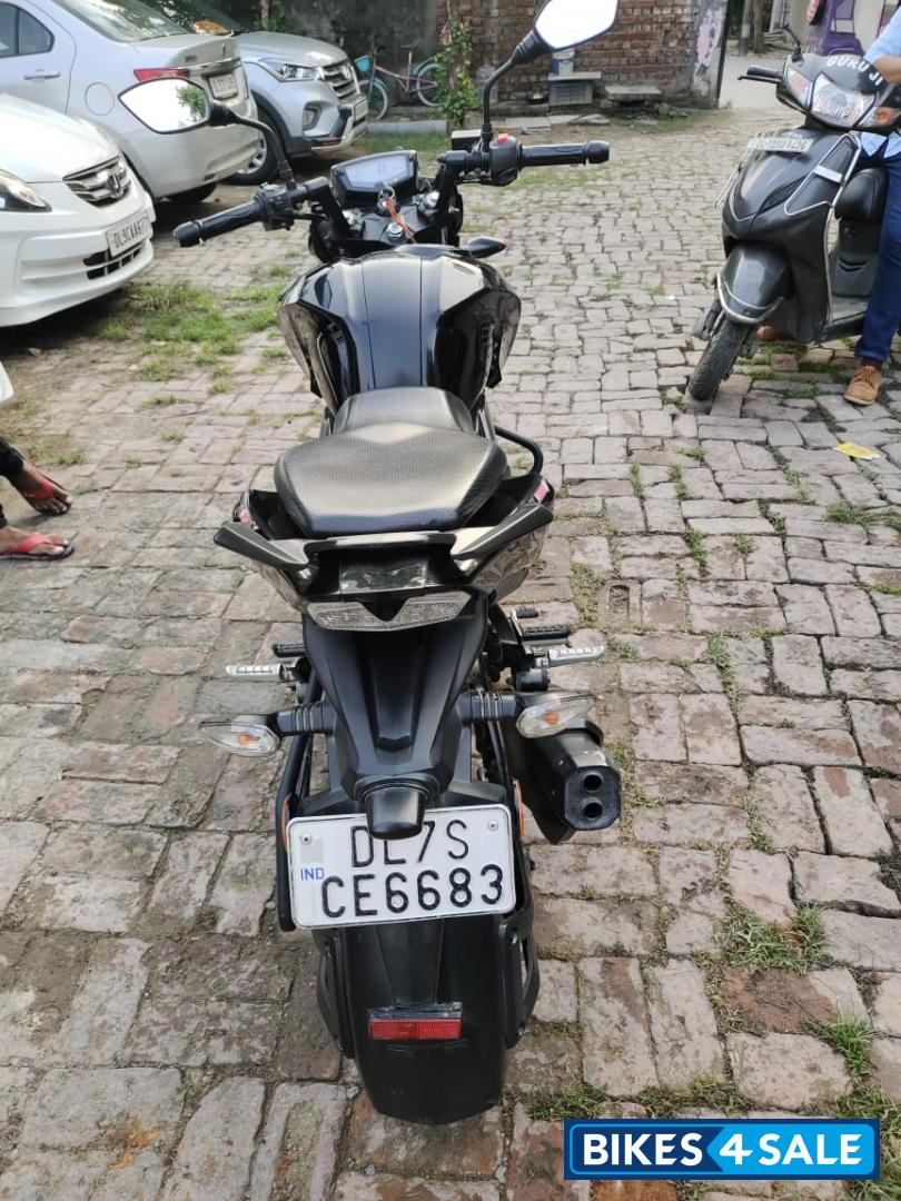 Black TVS Apache RTR 200 4V