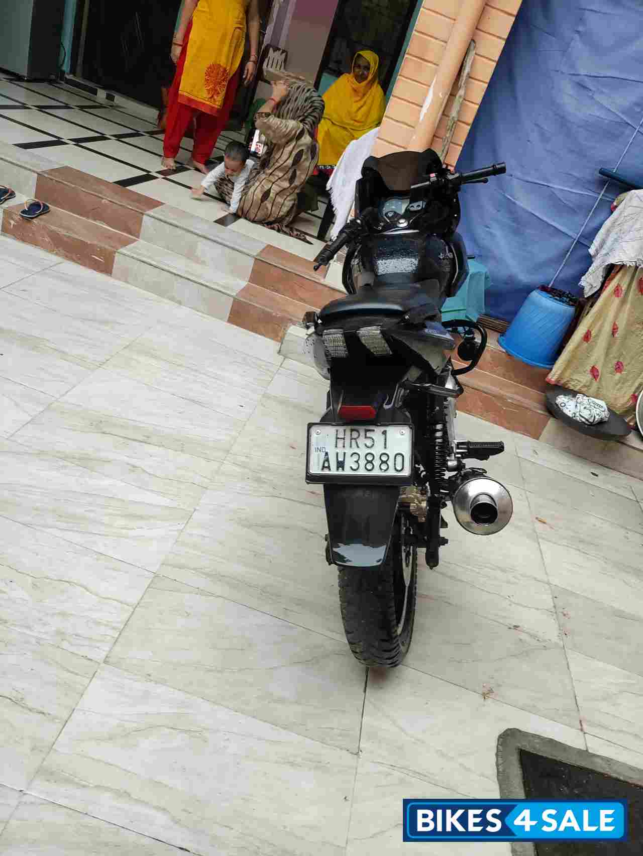 Bajaj Pulsar 220 DTSi