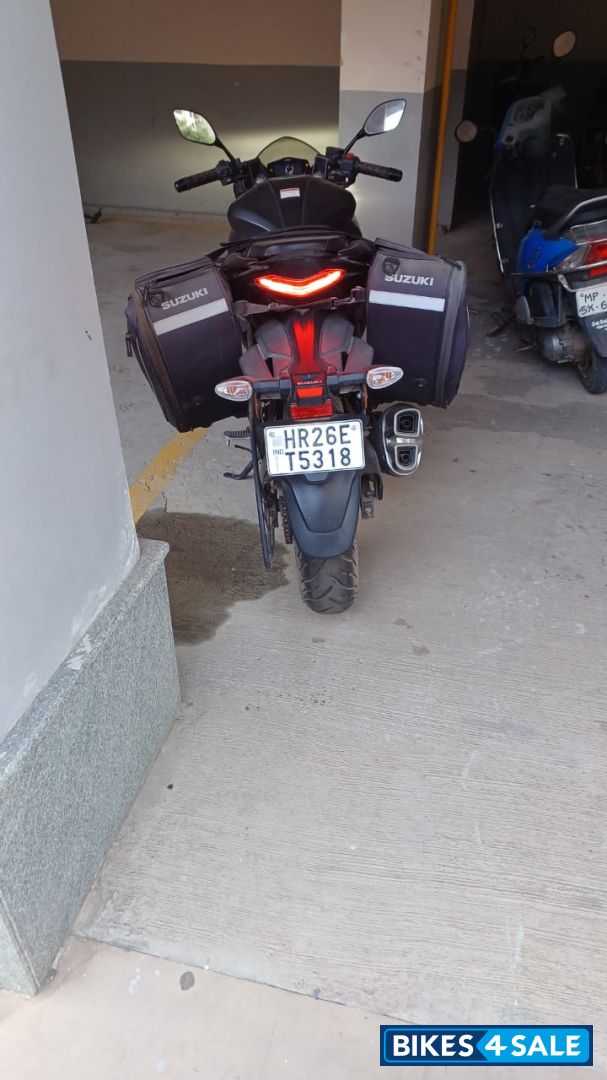 Black Suzuki Gixxer SF 250 BS6