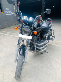 Royal Enfield Thunderbird