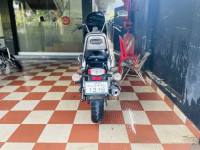 Black Bajaj Avenger Cruise 220