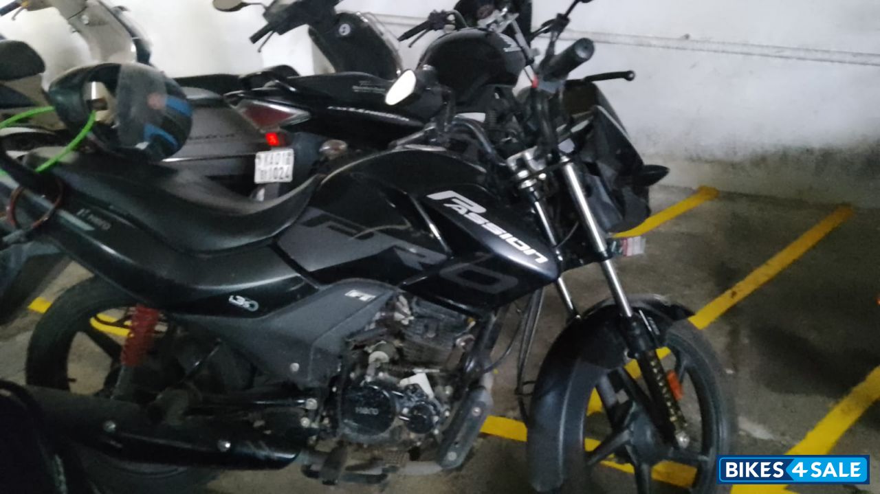 Black Hero Passion Pro BS6