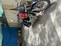 Red Royal Enfield Classic 350