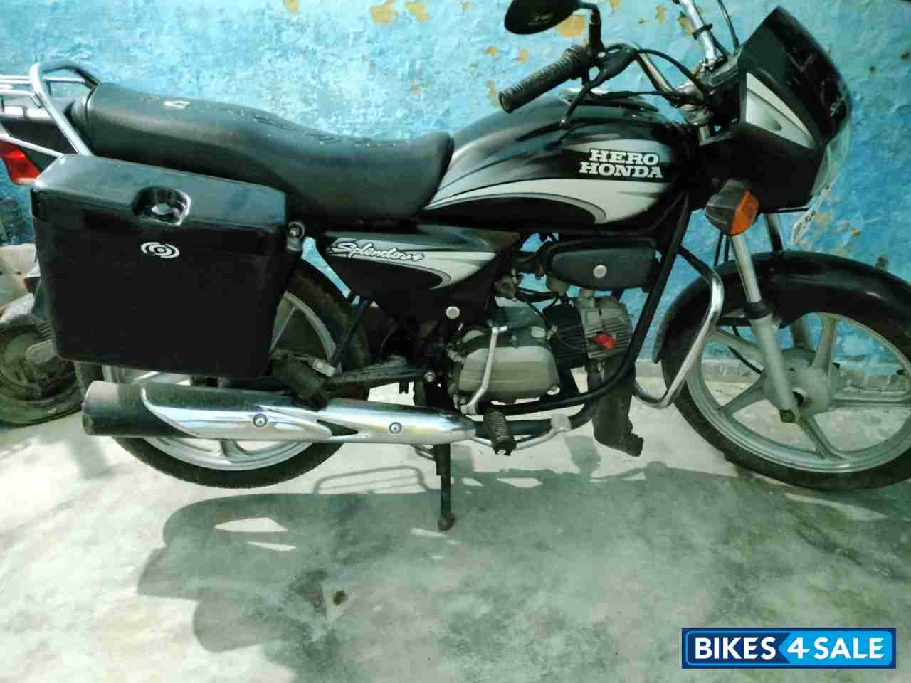 Black Hero Splendor Plus