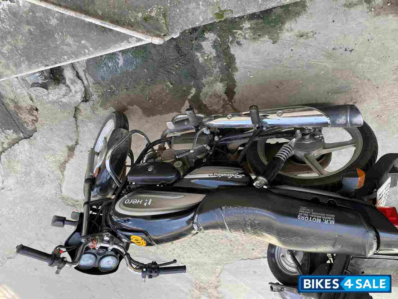 Black Silver Hero Splendor