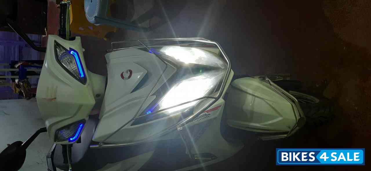 White Gaura Electric Warrior 5G