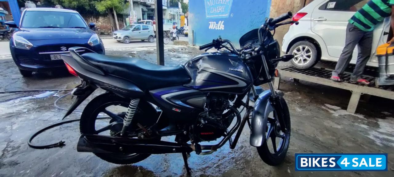 Honda CB Shine