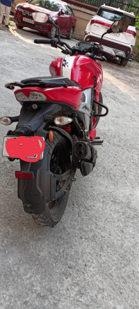 Red TVS Apache RTR 160 4V