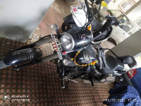Black Bajaj Avenger Street 160