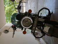 Black Royal Enfield Meteor 350 Stellar