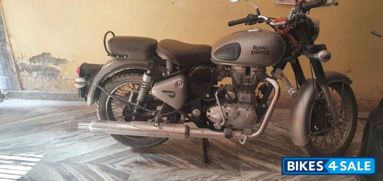 Royal Enfield Classic 350