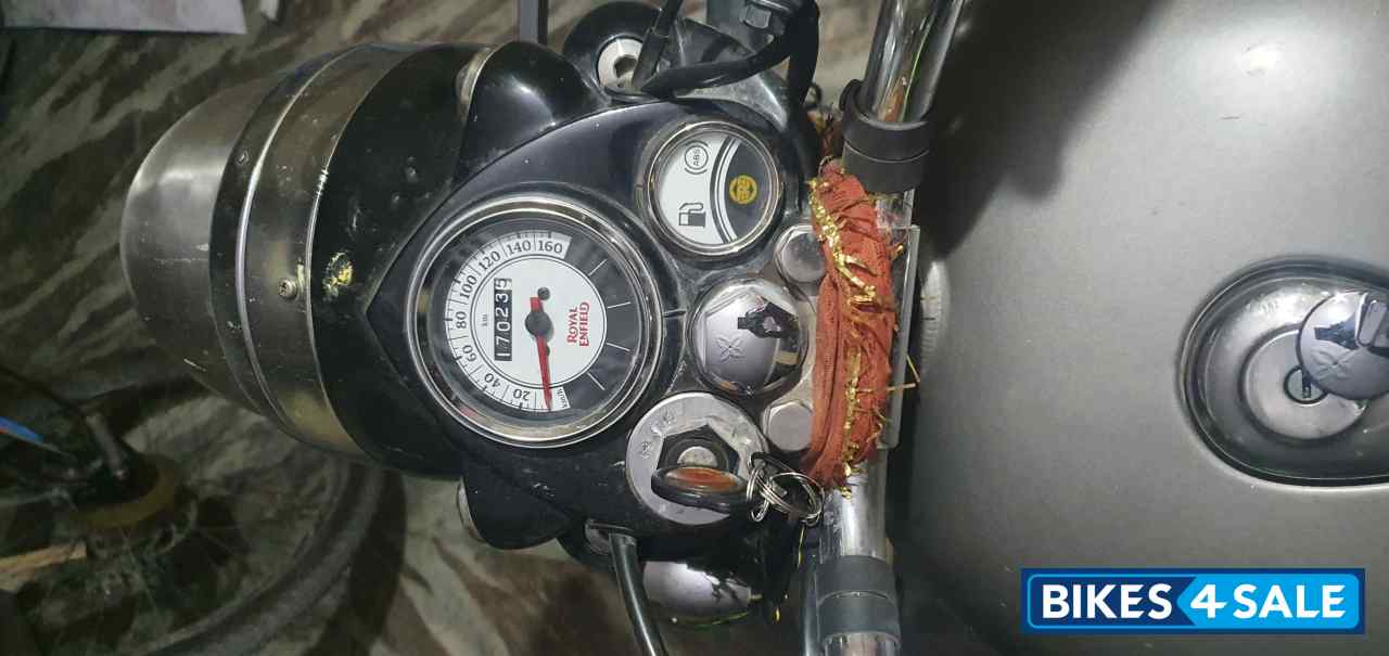 Royal Enfield Classic 350 Royal Enfield Classic 350