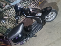 Black Vespa Elegante 150