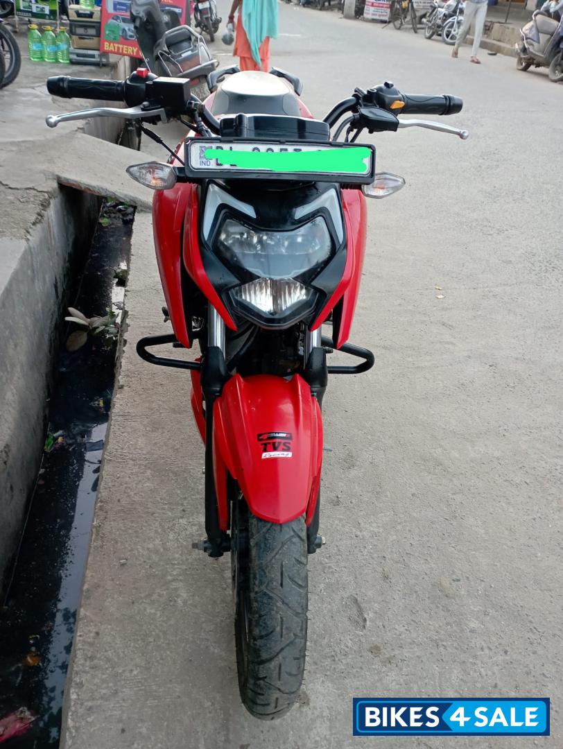 TVS Apache RTR 160 4V BS6