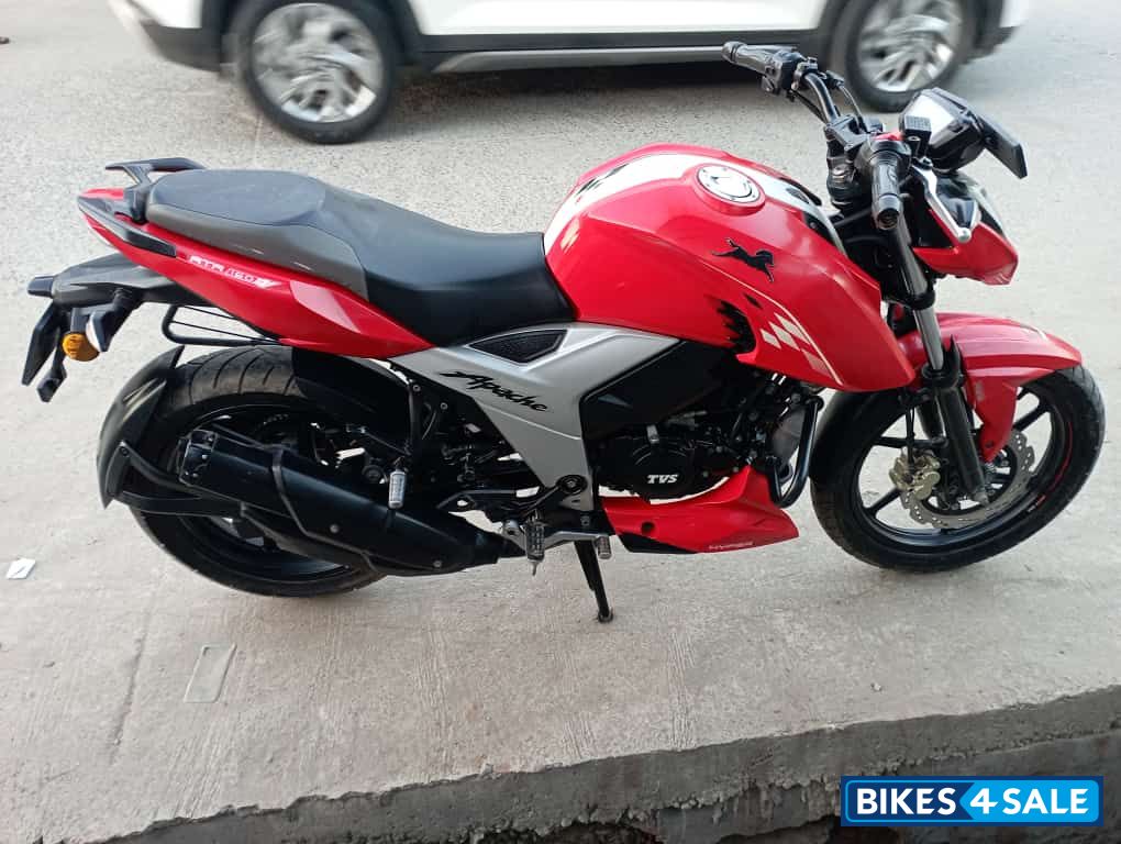 TVS Apache RTR 160 4V BS6 TVS Apache RTR 160 4V BS6