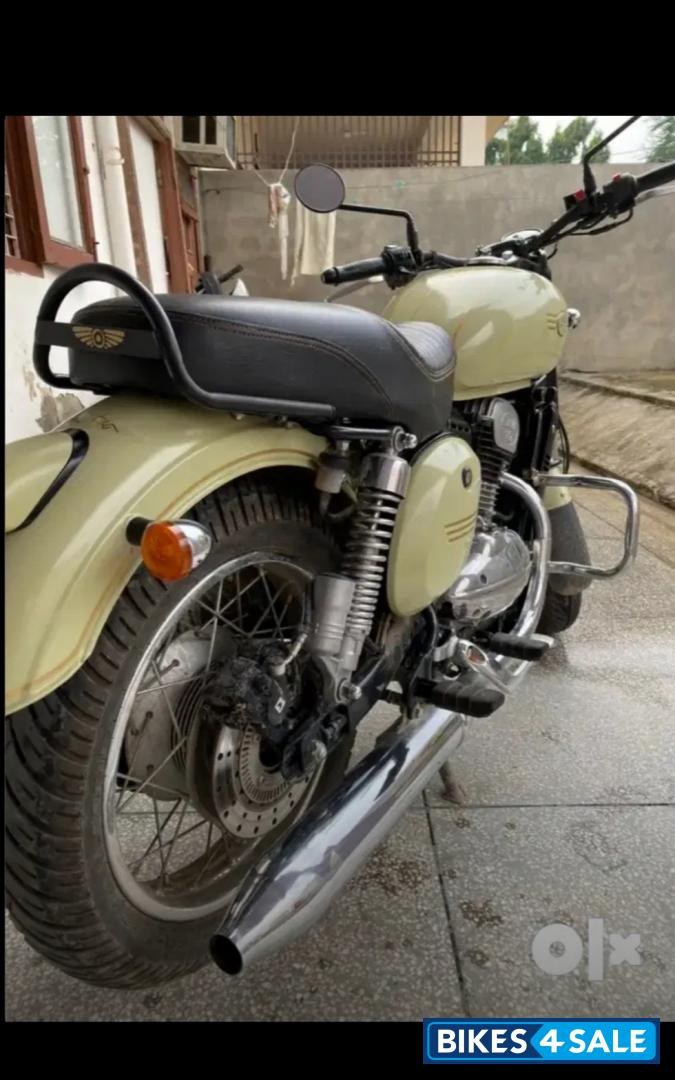 Jawa 42 Dual Channel ABS Orion Red