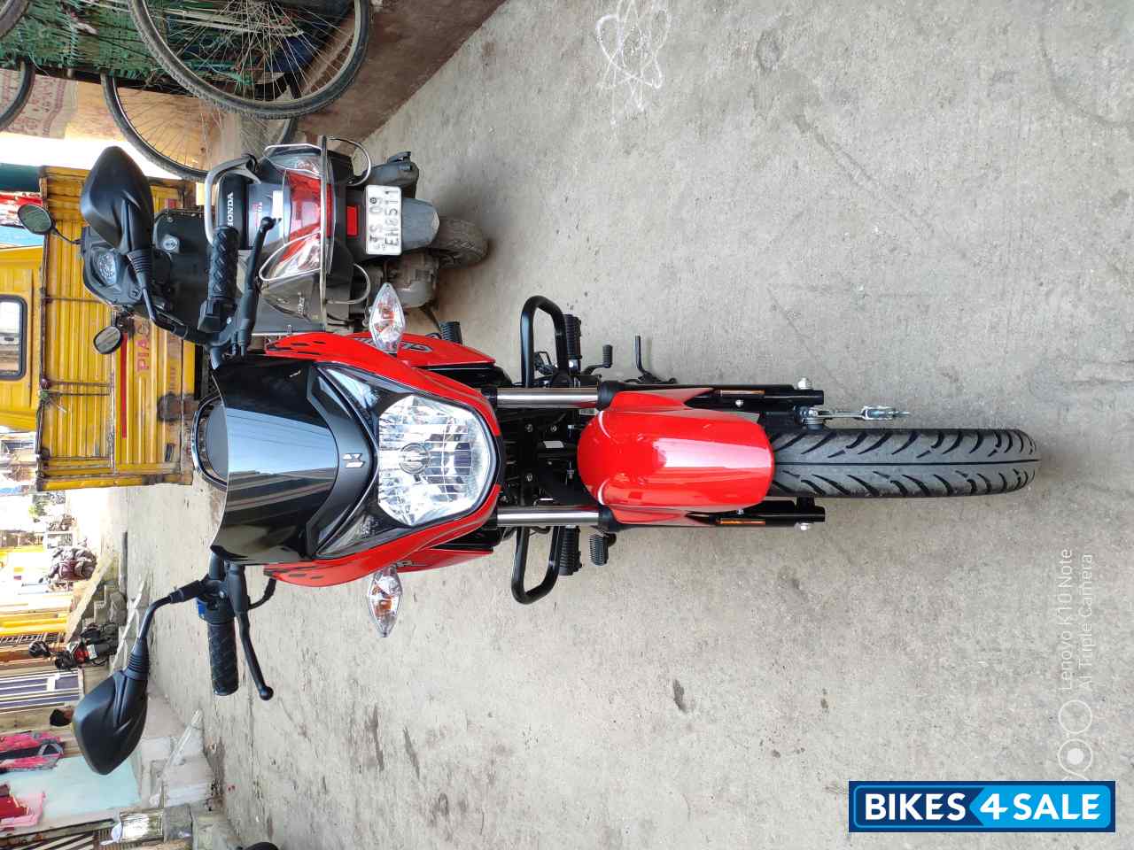 Sports Red Hero Glamour BS6