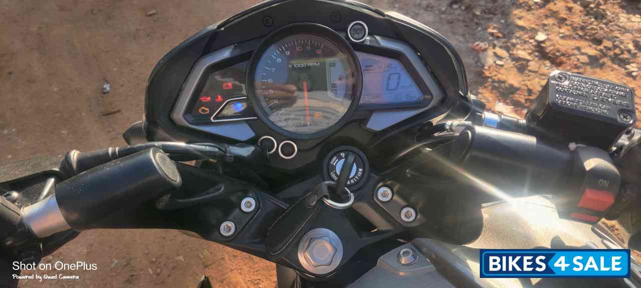 Bajaj Pulsar 200 NS ABS