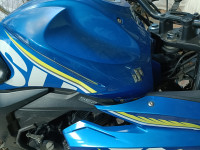 Blue Suzuki Gixxer SF Fi