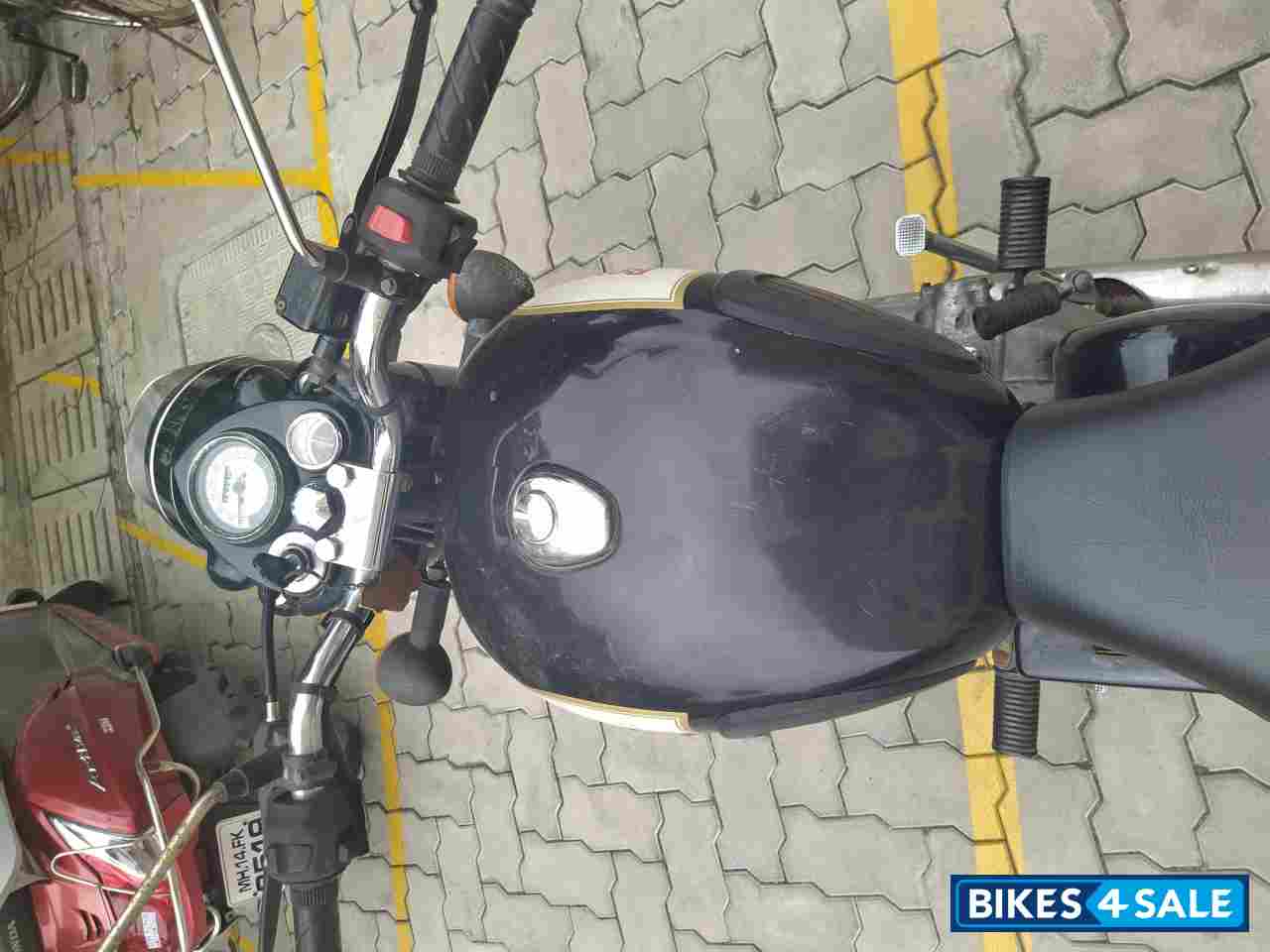 Black Royal Enfield Classic 350