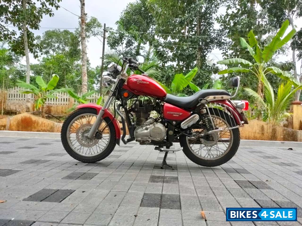 Royal Enfield Thunderbird