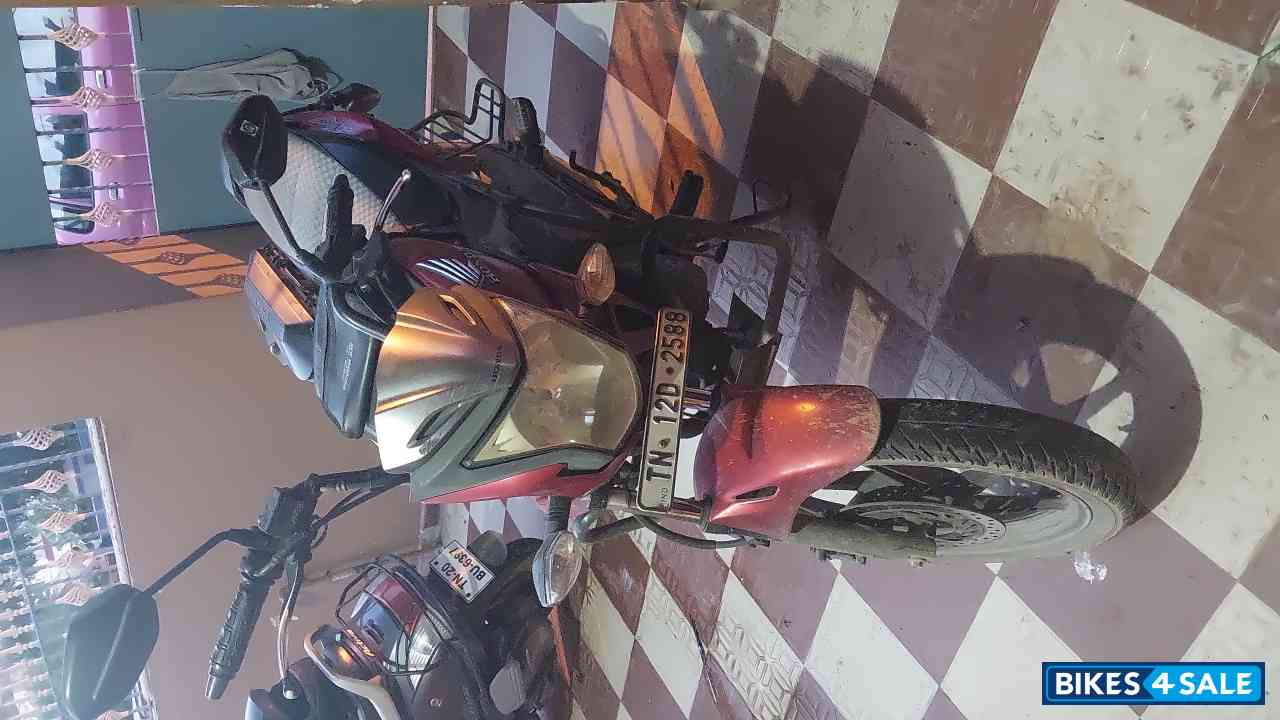 Red Honda CB Trigger