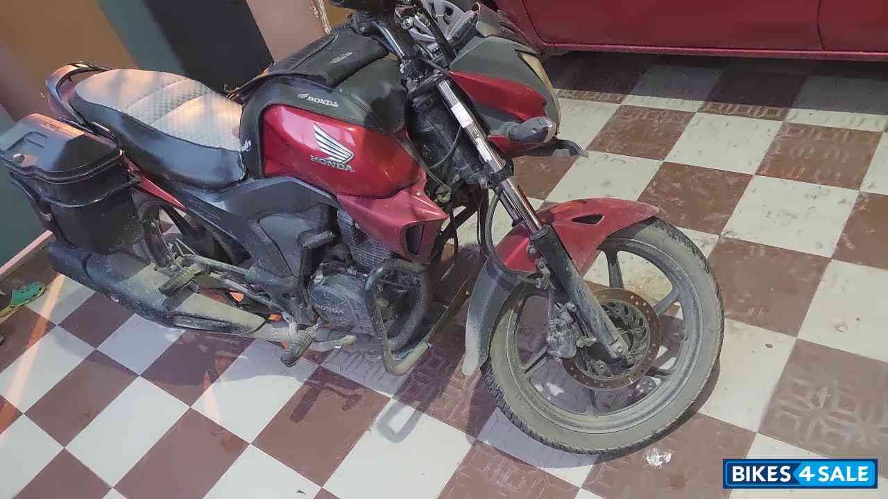 Red Honda CB Trigger