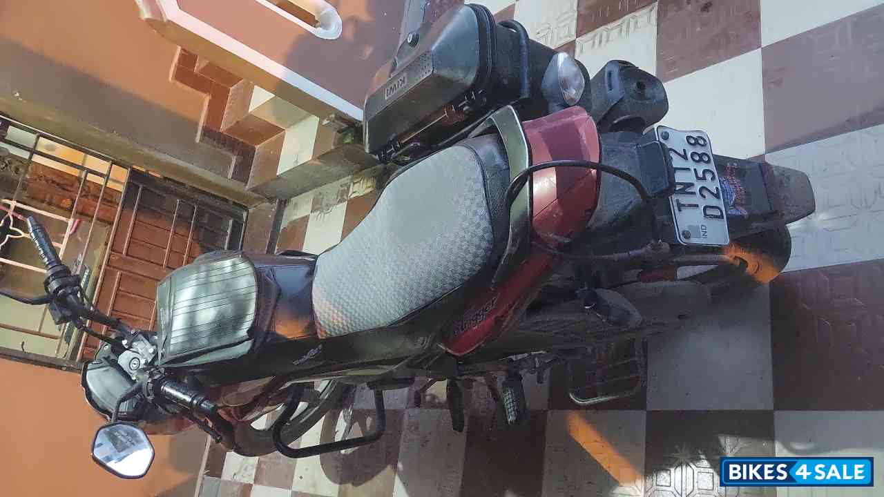 Red Honda CB Trigger