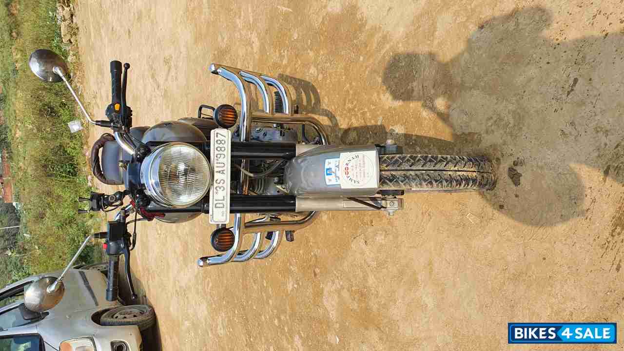 Gunmetal Grey Royal Enfield Classic Gunmetal Grey Gunmetal Grey Royal Enfield Classic Gunmetal Grey