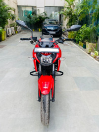 Red TVS Apache RTR 160 4V