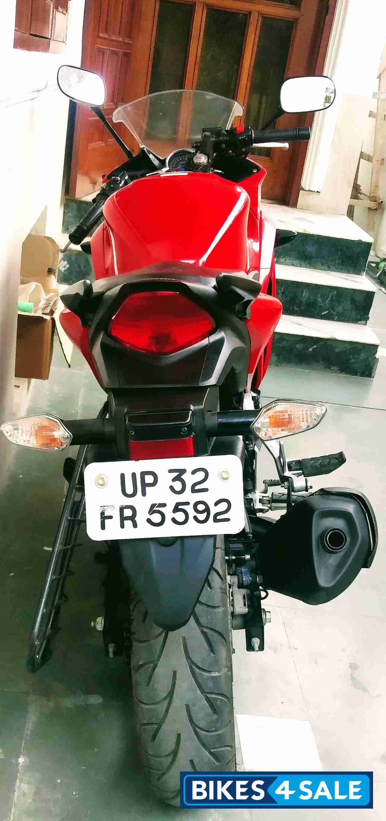 Red Honda CBR 250R ABS