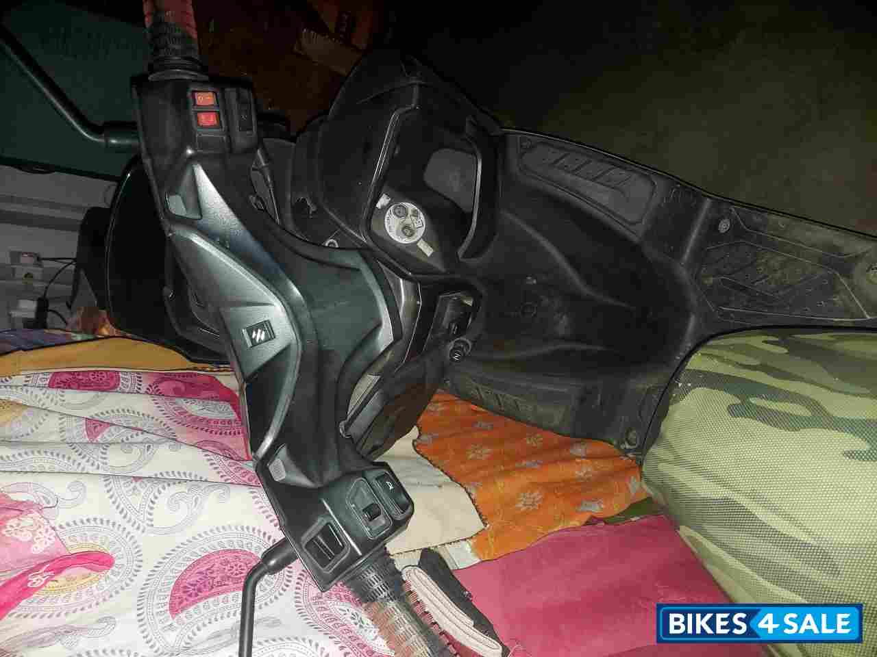 Suzuki Burgman Street