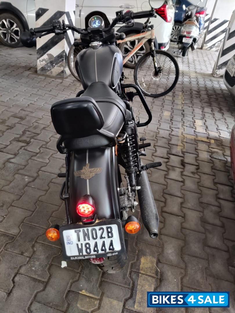 Grey Yezdi Roadster Roadster smoke grey