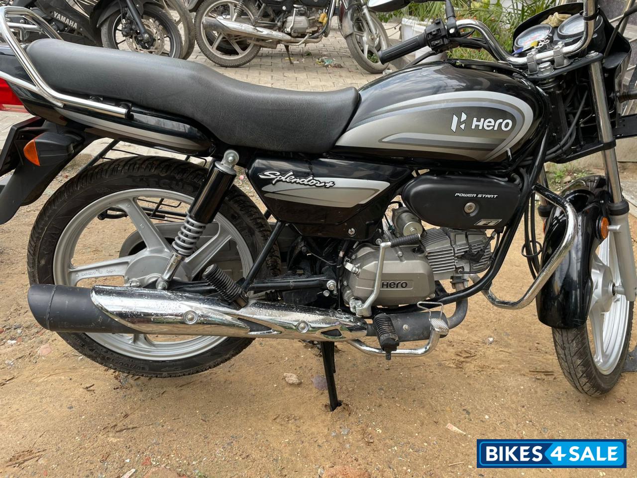 Black Hero Splendor Plus