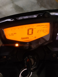 Black White TVS Apache RTR 160 4V BS6