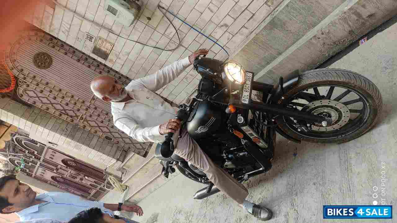 Jawa 42 Dual Channel ABS AllStar Black