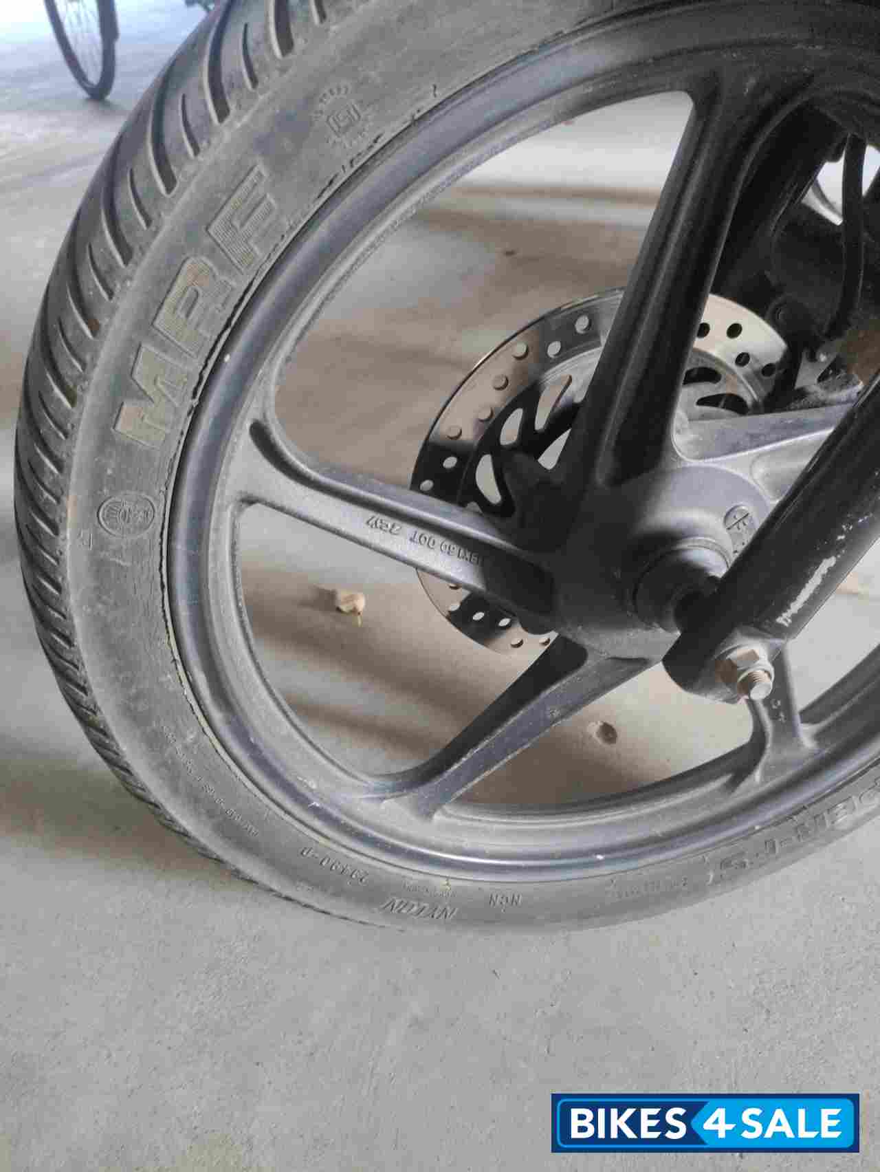 Chocolate Hero Glamour FI Cast DSS