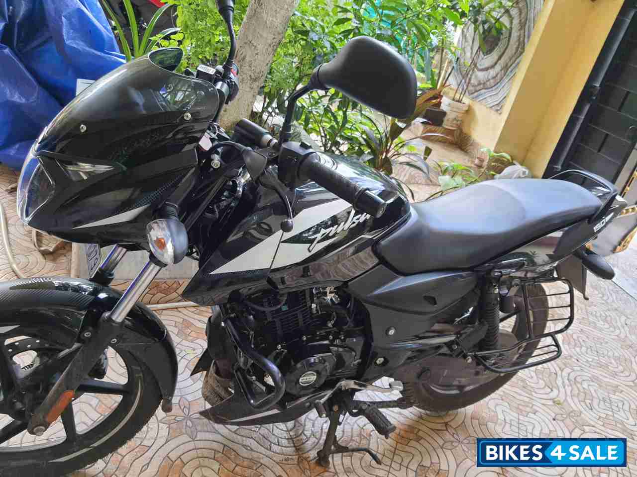 Bajaj Pulsar 150