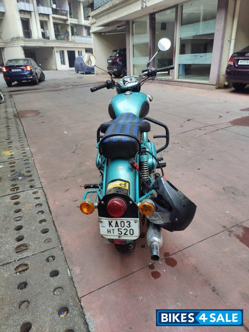 Royal Enfield Classic 500