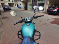 Royal Enfield Classic 500