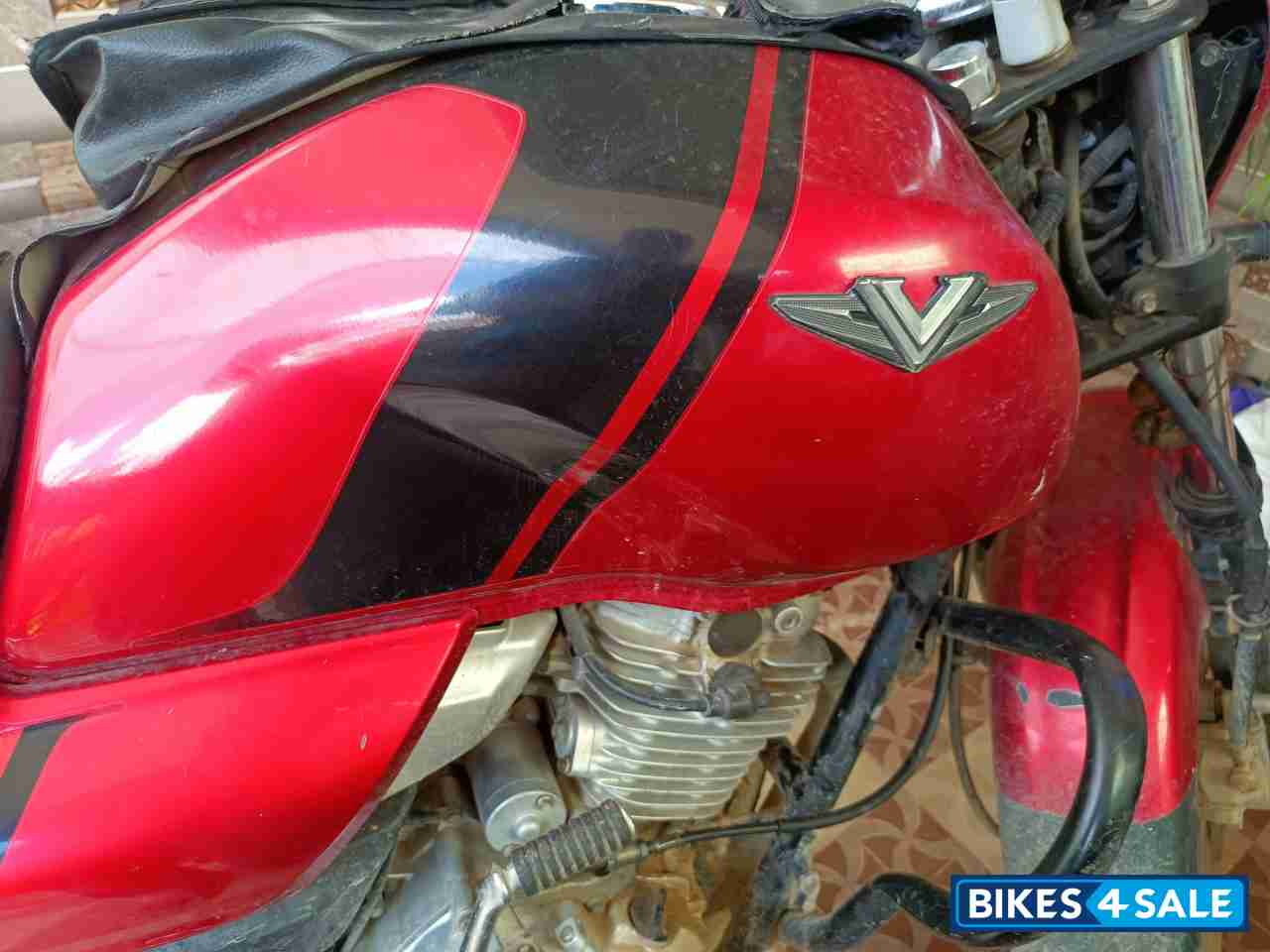 Red Bajaj V15 Red Bajaj V15