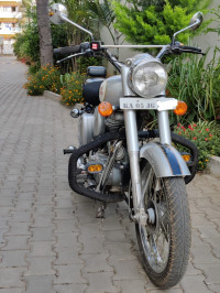 Silver Royal Enfield Classic 350