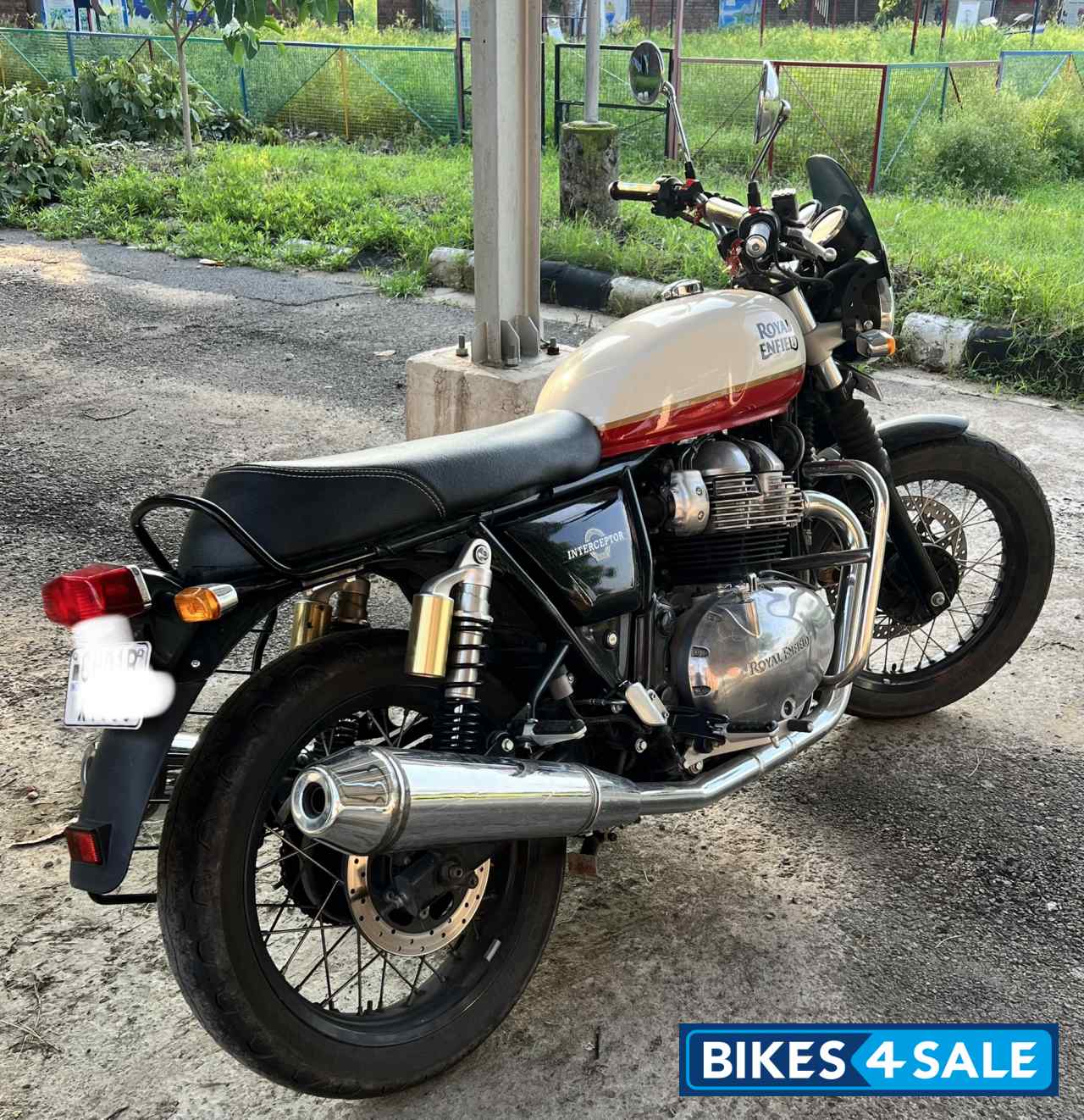 Baker Express Royal Enfield Interceptor 650 Twin Baker Express Royal Enfield Interceptor 650 Twin